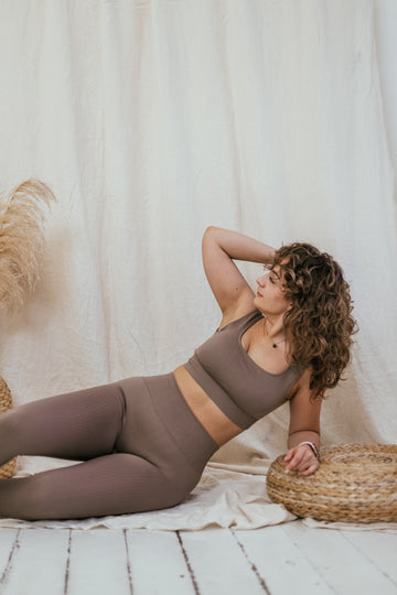 Coffee Ribbed Seamless Tights