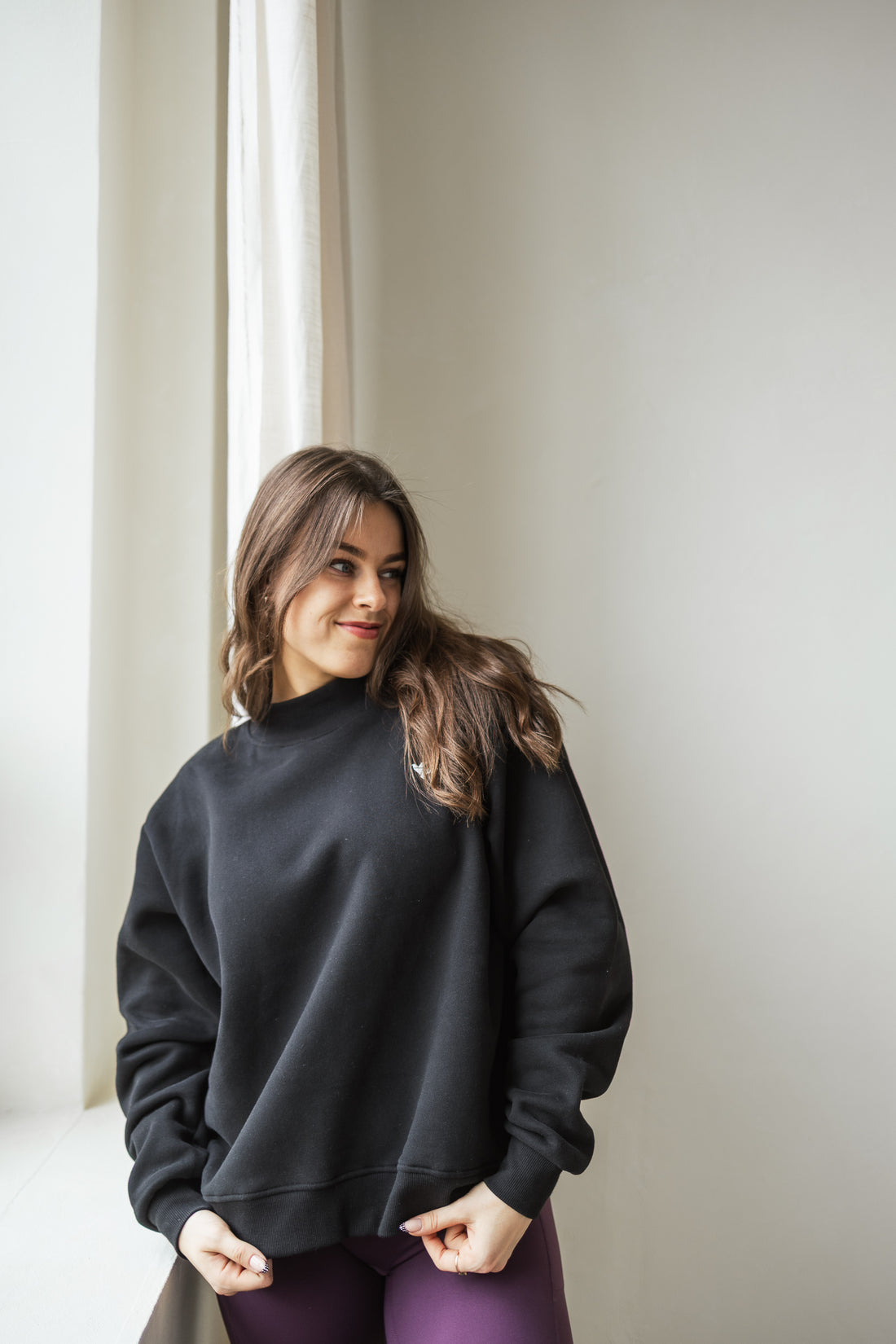 Melns Cloud Comfort džemperis