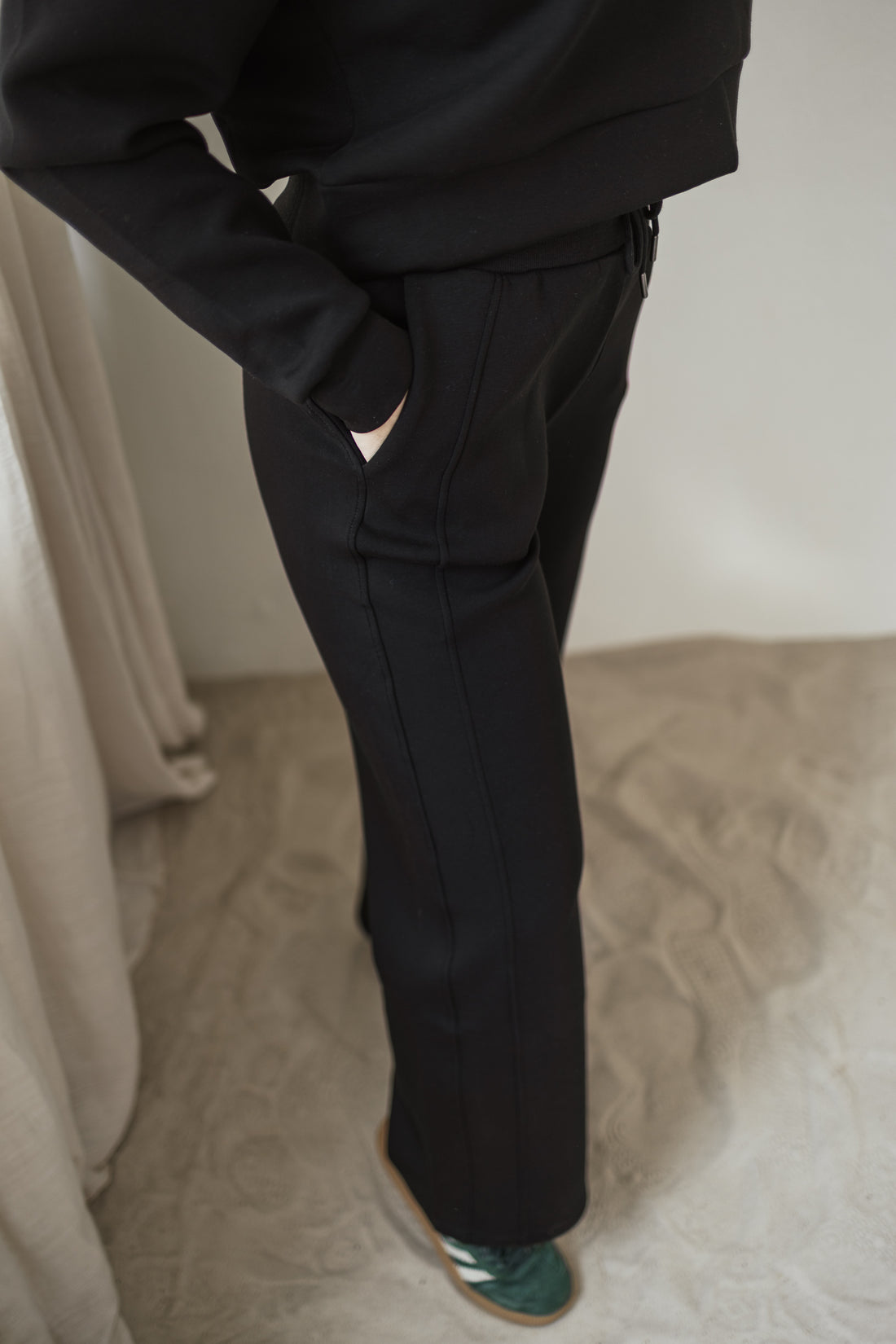 Night Black Soft Lounge bikses